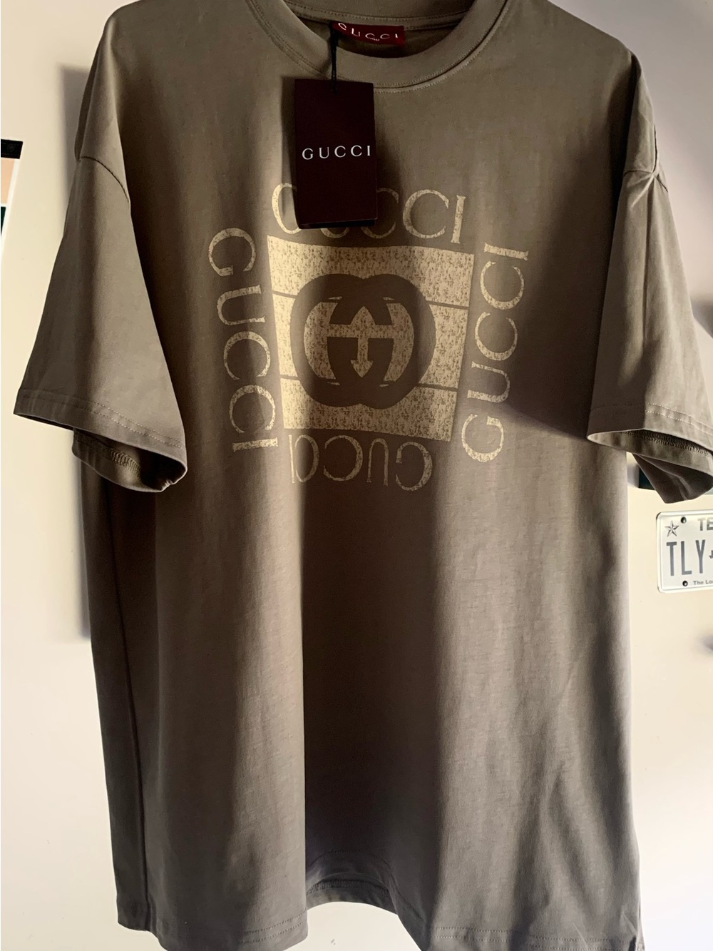 Gucci Taupe Short-Sleeve Logo Graphic Tee